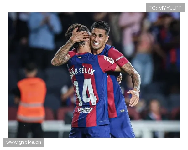 坎塞洛内收：新打法助力球队防线升级，展现战术重要性